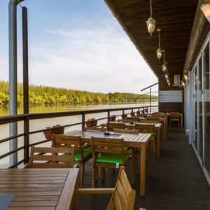 ALASKA PRIČA-Restoran na Tisi