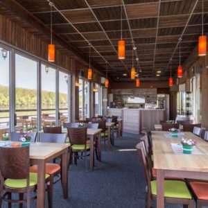 ALASKA PRIČA-Restoran na Tisi