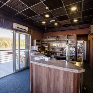 ALASKA PRIČA-Restoran na Tisi