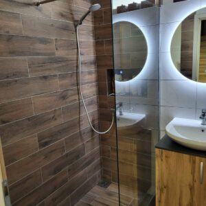 ALU ograde, gelenderi, tuš kabine Novi Sad META GLASS