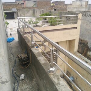 ALU ograde, gelenderi, tuš kabine Novi Sad META GLASS
