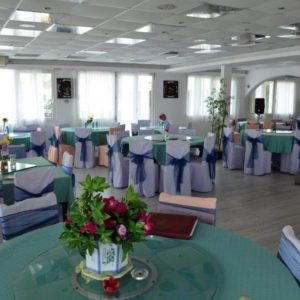 Sala za venčanje i apartmani SPLAV GUSAR NA DUNAVU