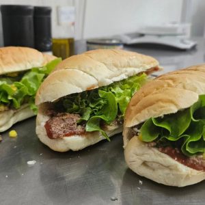 Ketering gotova jela brza hrana Novi Sad FAST FOOD LOLA