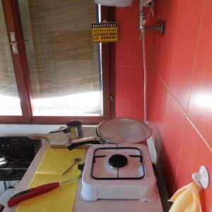 Glamurozni glamping – Brvnara Glišović
