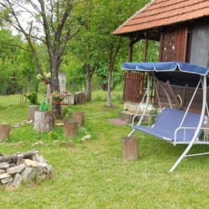 Glamurozni glamping – Brvnara Glišović