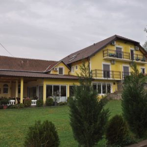 RESTORAN I SMEŠTAJ “MINES VRDNIK“
