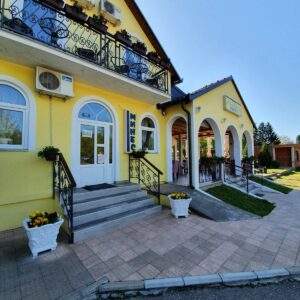 RESTORAN I SMEŠTAJ “MINES VRDNIK“
