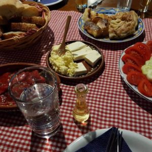Etno brvnare Zlatibor – Etno Selo Boškova Voda, odmor u prirodi