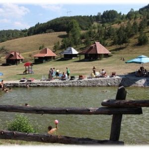 Etno brvnare Zlatibor – Etno Selo Boškova Voda, odmor u prirodi