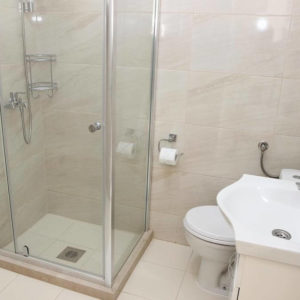 APARTMANI UGLJEVAREVIĆ – Budva ( Bečići)