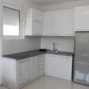 APARTMANI UGLJEVAREVIĆ – Budva ( Bečići)