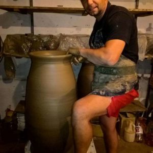 Proizvodnja i prodaja glinenih posuda Grnčarija Stošić Vranje