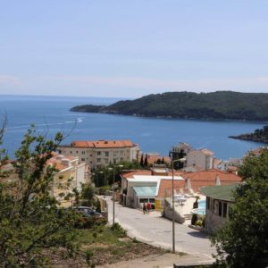 APARTMANI UGLJEVAREVIĆ – Budva ( Bečići)