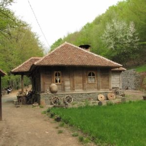 Etno krčma Dva Ambara – Djavolja Varoš