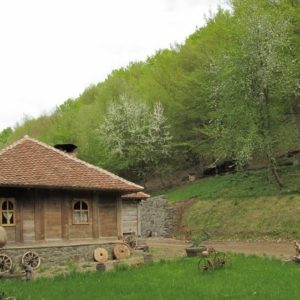 Etno krčma Dva Ambara – Djavolja Varoš