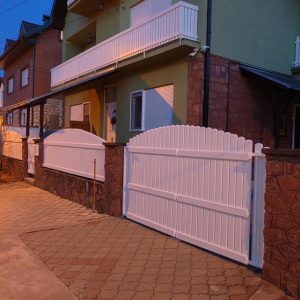 Izrada i montaža pvc ograda Novi Karlovci