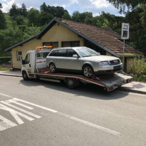 Servis i prodaja delova za Hyundai Mladenovac KIĆA HYUNDAI