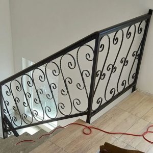 Kovane ograde metalne kapije Inđija METAL PRO5