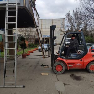 Obrada i montaža stakla HELLAX D.O.O Subotica
