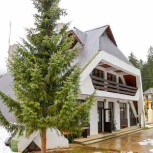 7 dana za 2 osobe na Tari pun pansion 26.600 din.