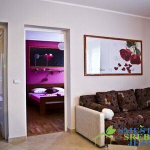 Vila El Barco – Apartmani i restoran Srebrno jezero