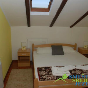 Vila El Barco – Apartmani i restoran Srebrno jezero