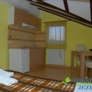 Vila El Barco – Apartmani i restoran Srebrno jezero