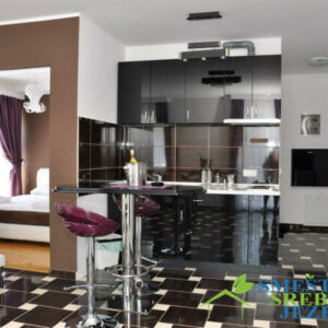 Vila El Barco – Apartmani i restoran Srebrno jezero