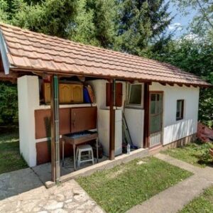 Na Prodaju Etno selo GARAŠKE BREZE – Arandjelovac