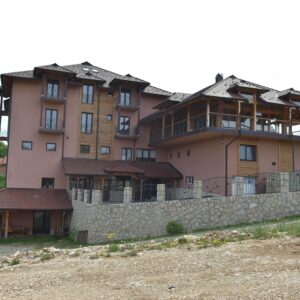 PRODAJA HALE I HOTELA