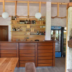 PRODAJA HALE I HOTELA