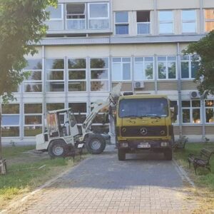 Usluge telehenderom usluge viljuškara Novi Sad V&S TIM