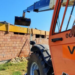Usluge telehenderom usluge viljuškara Novi Sad V&S TIM