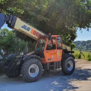 Usluge telehenderom usluge viljuškara Novi Sad V&S TIM