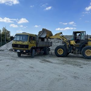 Usluge telehenderom usluge viljuškara Novi Sad V&S TIM