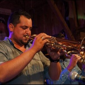 Trubački orkestar Dejana Lazarevića