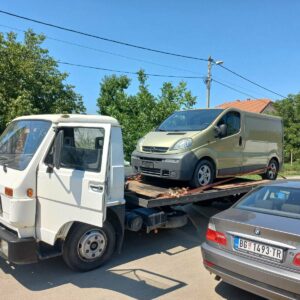 Šlep služba kombija, bagera Pančevo BOGDANOV