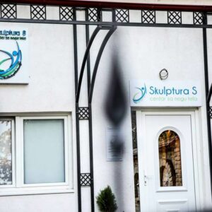 Centar za negu tela i fizikalnu medicinu Skulptura S Subotica