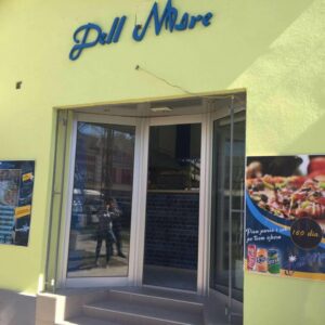 Restoran brze hrane DELL MARE FOOD Temerin