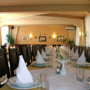 Restoran domaće kuhinje i prenoćište GURMAN 024 Bačka Topola