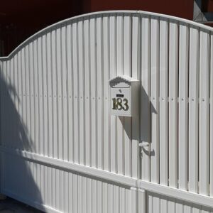 Izrada i montaža pvc ograda Novi Karlovci