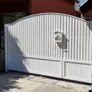 Izrada i montaža pvc ograda Novi Karlovci