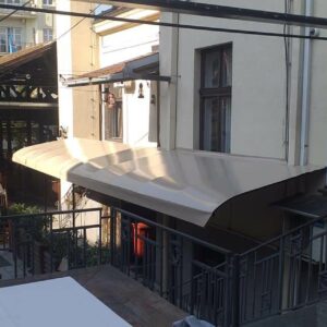 Izrada i montaža tendi i cerada Rakovica Beograd TENDE UNIVERSAL