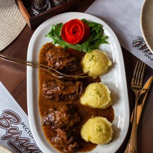 Restoran i prerada mesa VULIN Ruma