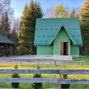 Vikendica na Tari – Osluša Planinska Idila