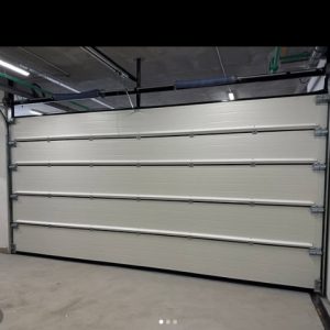 Garažna vrata rolo i segmentna Beograd Filipović Mont